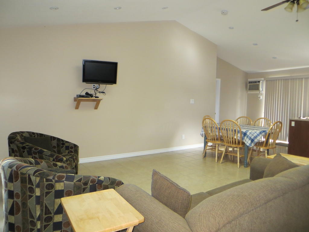 Halls Cottages Honey Harbor Bilik gambar