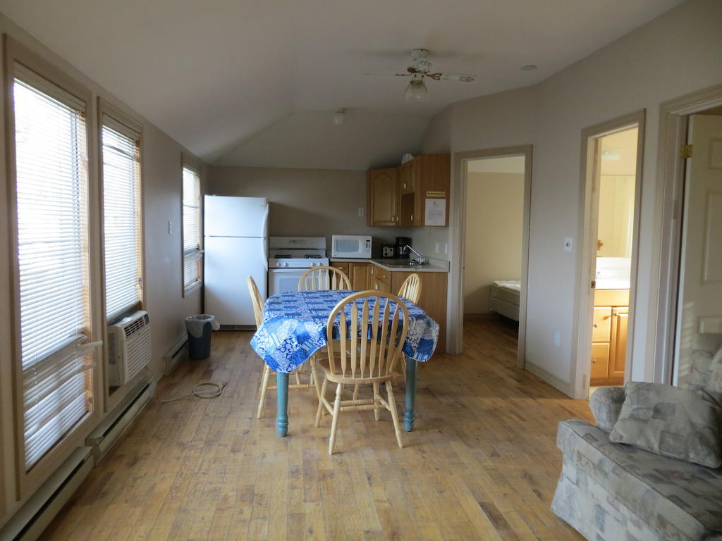 Halls Cottages Honey Harbor Bilik gambar