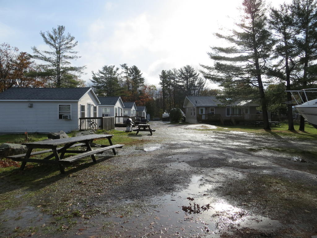 Halls Cottages Honey Harbor Luaran gambar