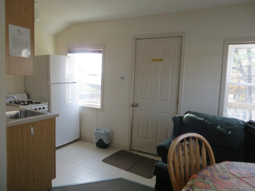 Halls Cottages Honey Harbor Bilik gambar